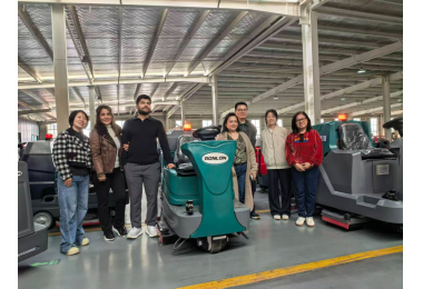 Dubai clients visit Ronlon Factory